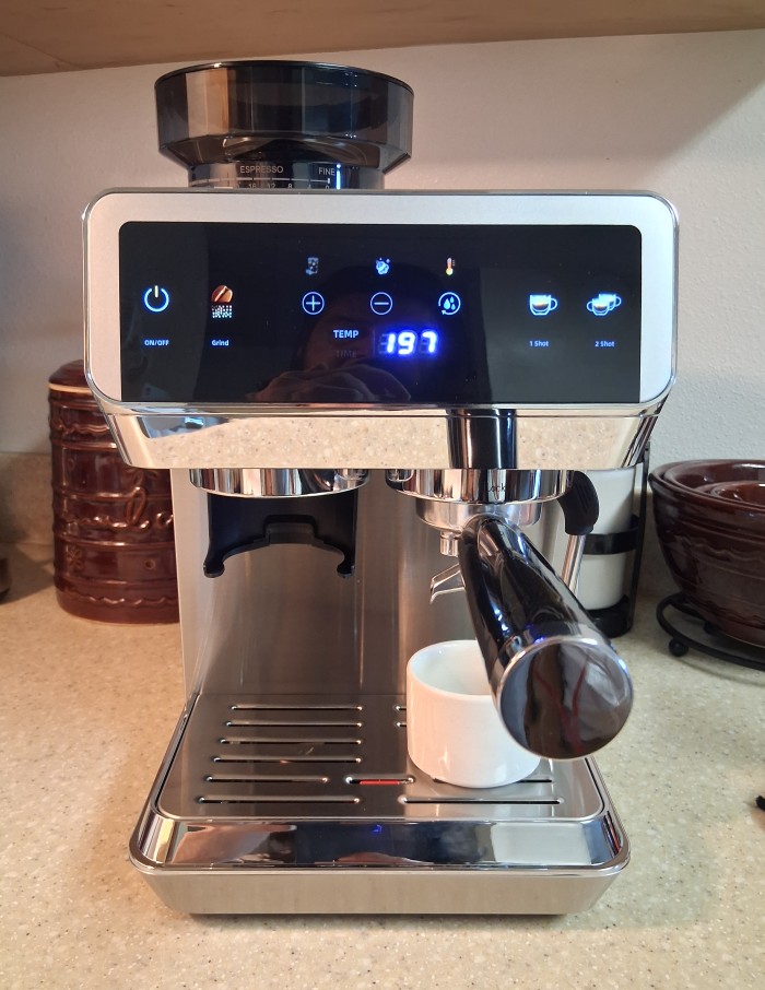 AMZCHEF CM1626 fully assembled and powered on, with its illuminated touchscreen displaying a selected brewing temperature of 197°F